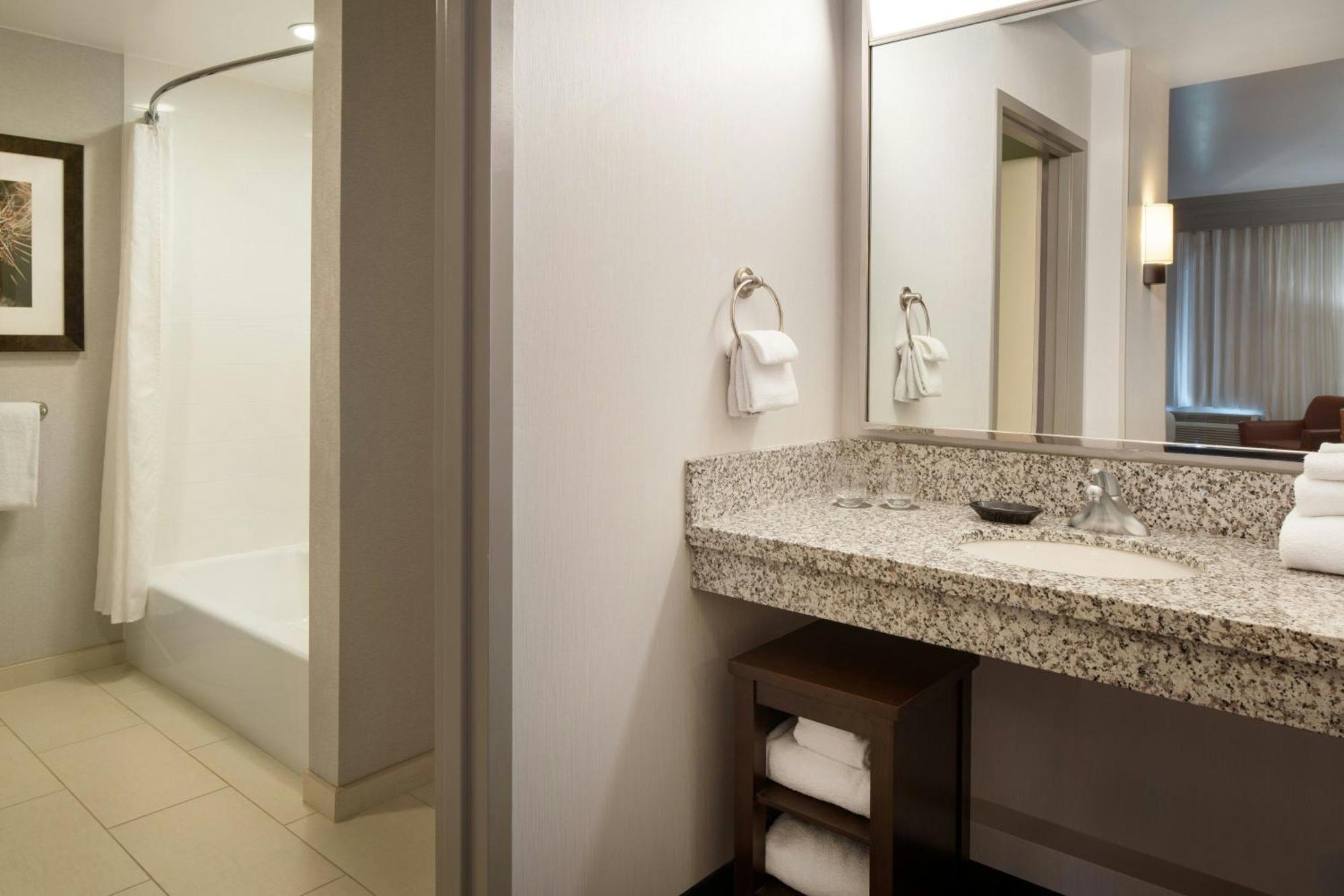 Courtyard By Marriott Scottsdale Salt River Esterno foto
